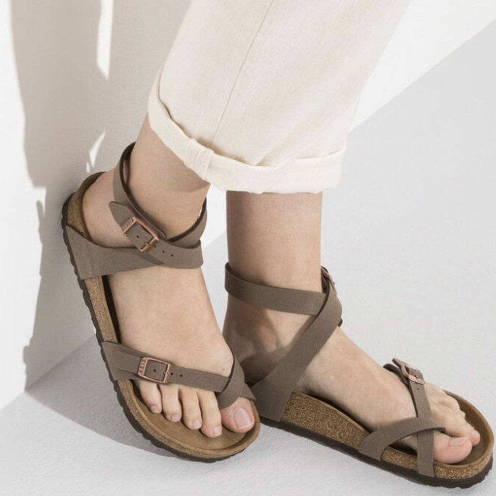 Birkenstock mocha Yara leather and cork